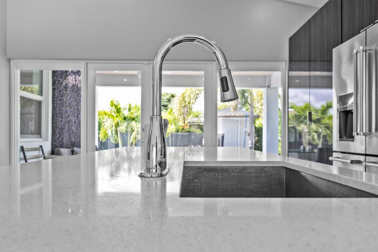דירות North Bay Village Luxury House 4 Beds Heated Pool W Jaccuzzi מראה חיצוני תמונה
